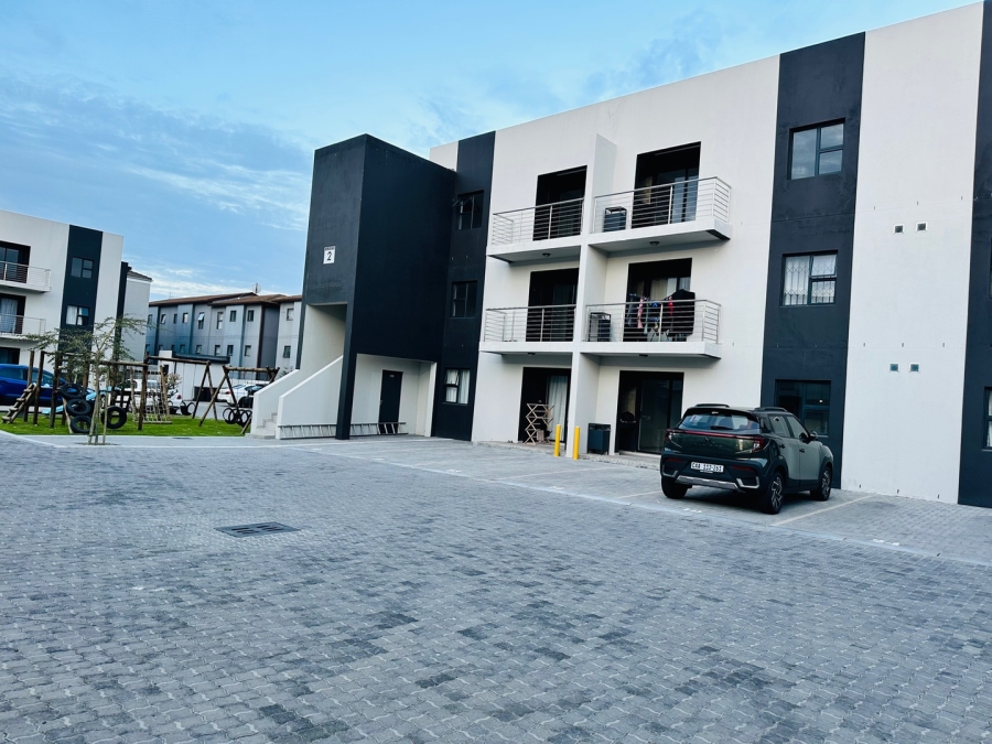 2 Bedroom Property for Sale in Parklands Western Cape